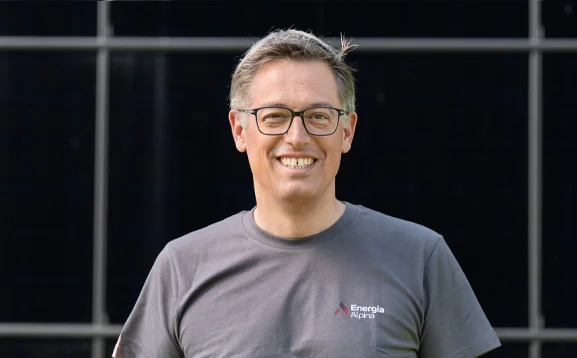 Portrait von Dr. Claudio Deplazes